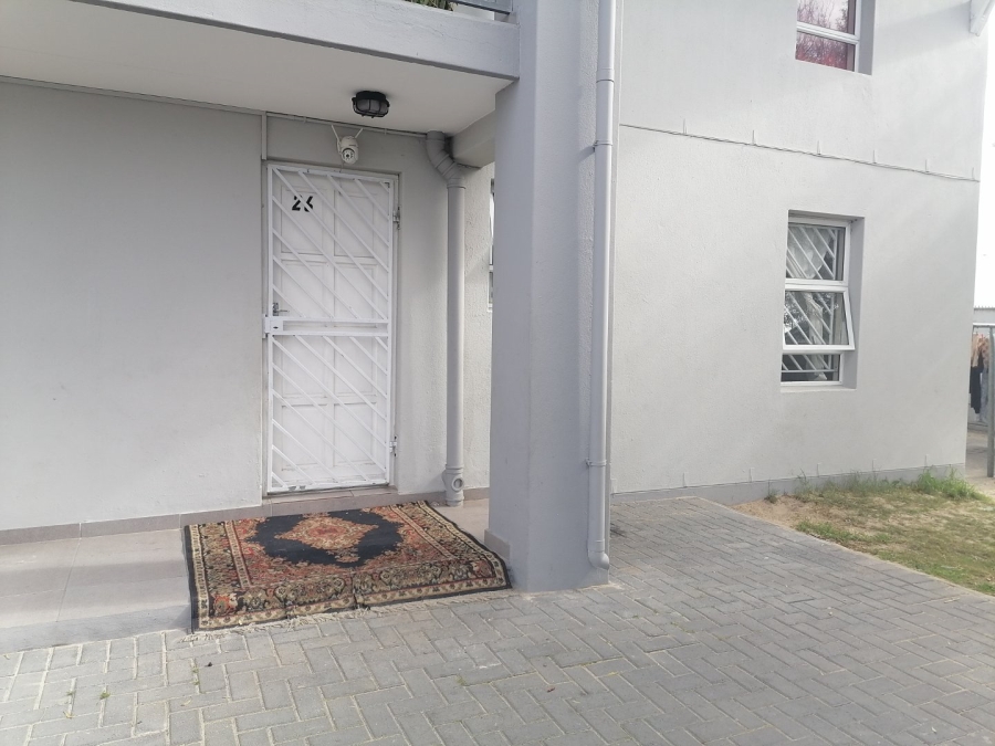 2 Bedroom Property for Sale in The Connifers Western Cape